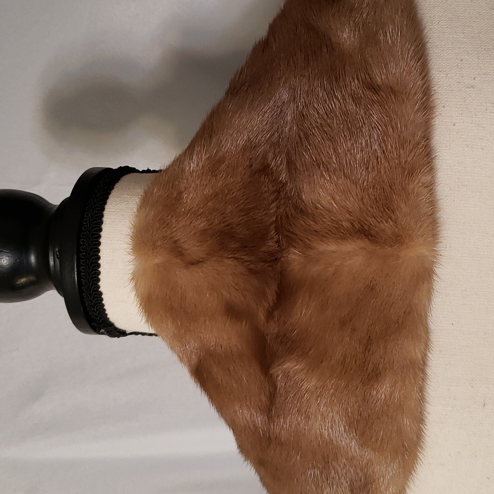 Vintage, handmade fur collar - Picture 3 of 9